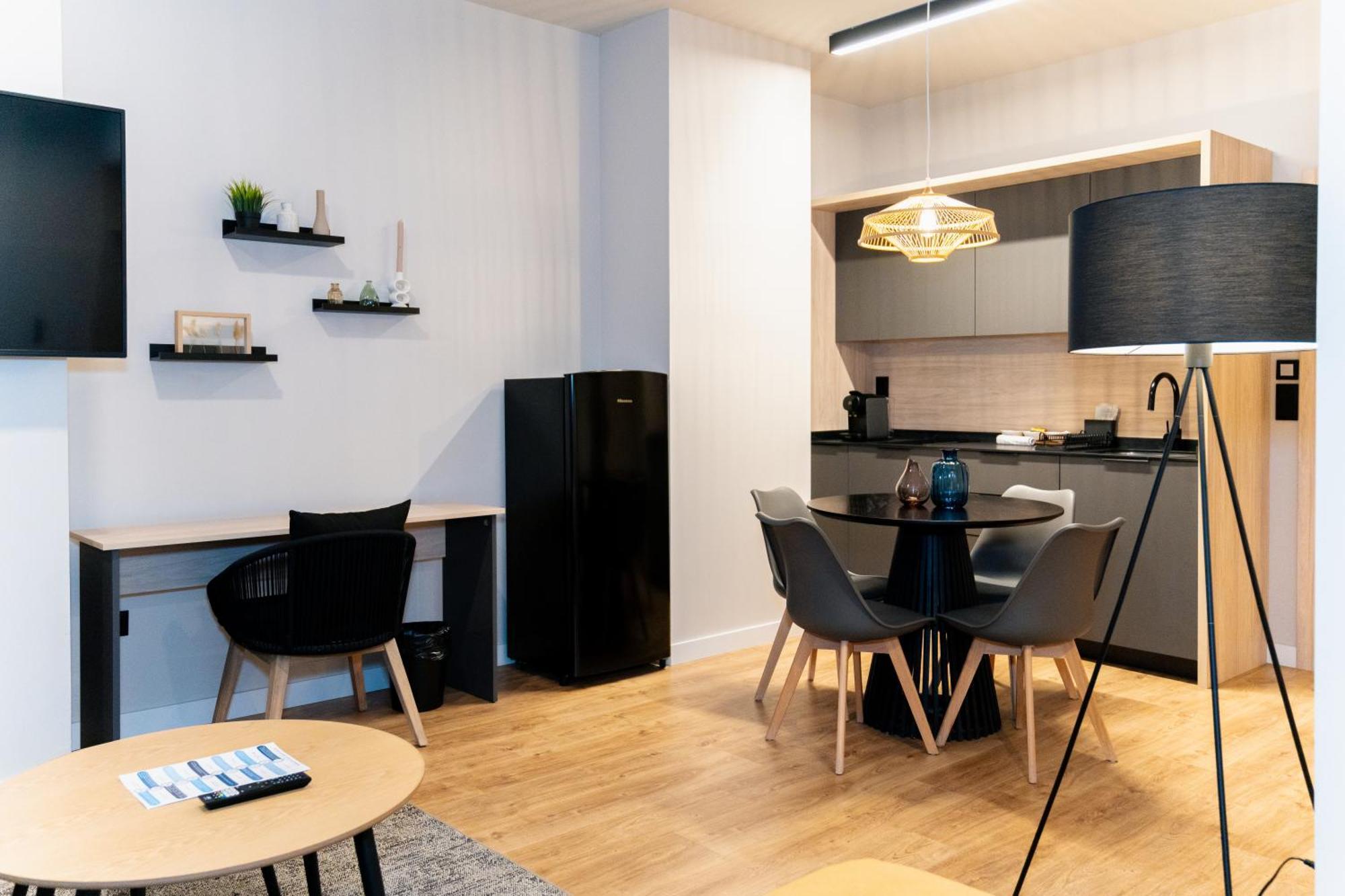 Dorm4You Arena 2 Валенсія Екстер'єр фото